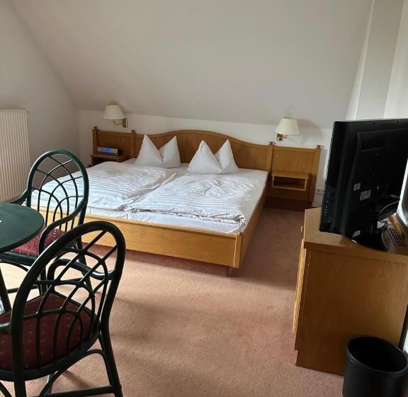 Номер Стандарт, Am Spreebogen