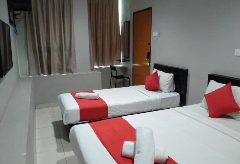 חדר סטנדרט לשלושה, Avatarr