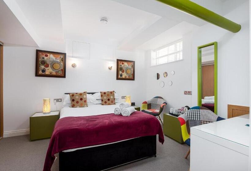 Номер Стандарт, Nell Gwynn House Apartments & Rooms