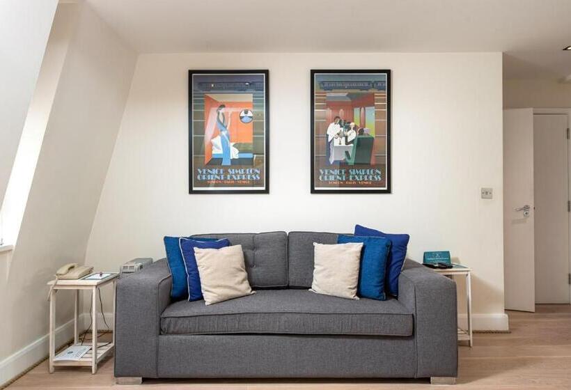 Студия Стандарт, Nell Gwynn House Apartments & Rooms