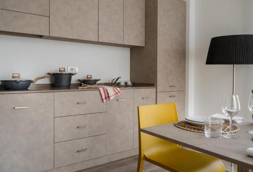 סטודיו סטנדרט עם מרפסת, Nido Suite & Apartments