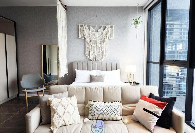 استودیوی سوپریور, Scarletz Suites Klcc By M Suites