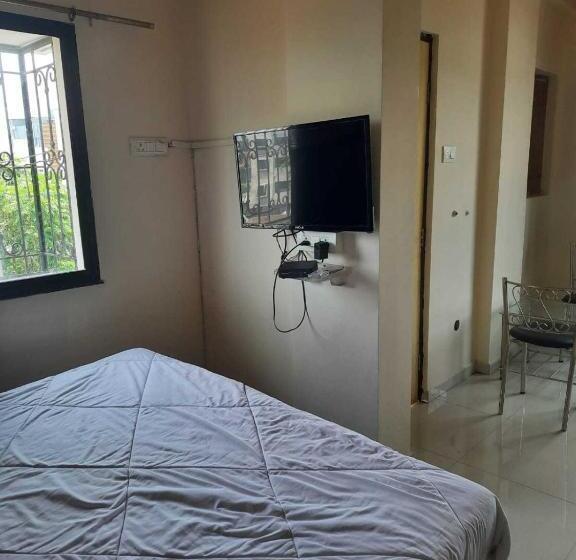 غرفة كلاسيكية ثلاثية, Spot On Hotel The Annie