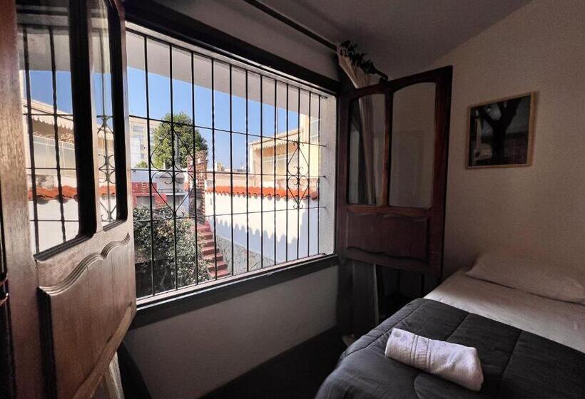 اتاق استاندارد سه نفره, Casa Montaña