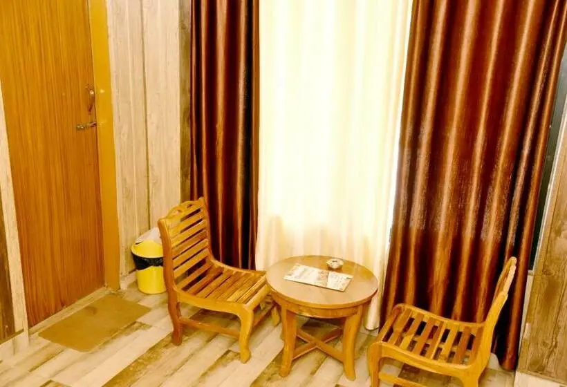 Deluxe-huone, Damyanti Resort