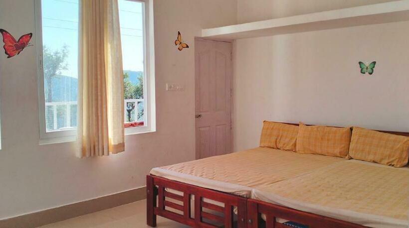 Standard Room, The Paradise View Stay