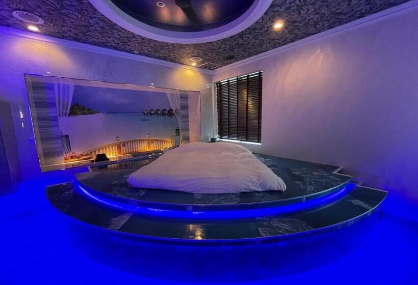 Standard Værelse King Size Seng, ホテルクアンズ（大人限定）