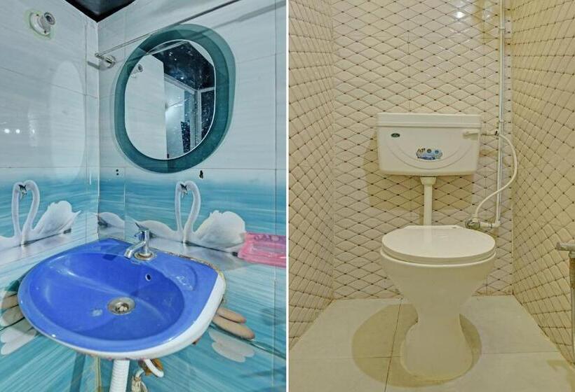 Трехместный Номер Классика, Flagship Red Rose Hotel & Banquet