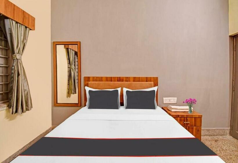 トリプルクラシックルーム, Collection O Nilanjana