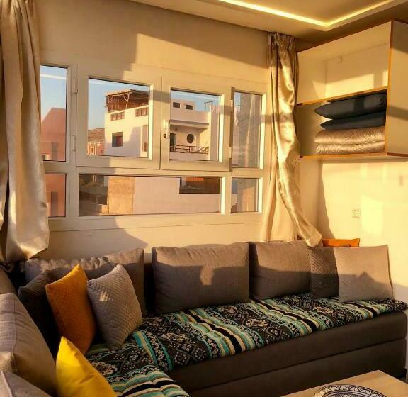 스탠다드 발코니 스튜디오, Big Blue Guest House