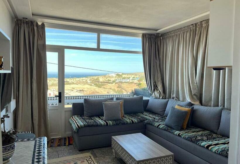 Студио Стандарт с Балконом, Big Blue Guest House