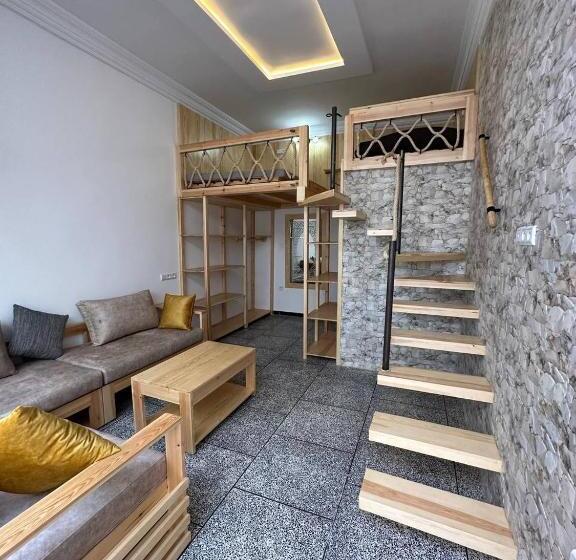 패밀리 룸, Big Blue Guest House