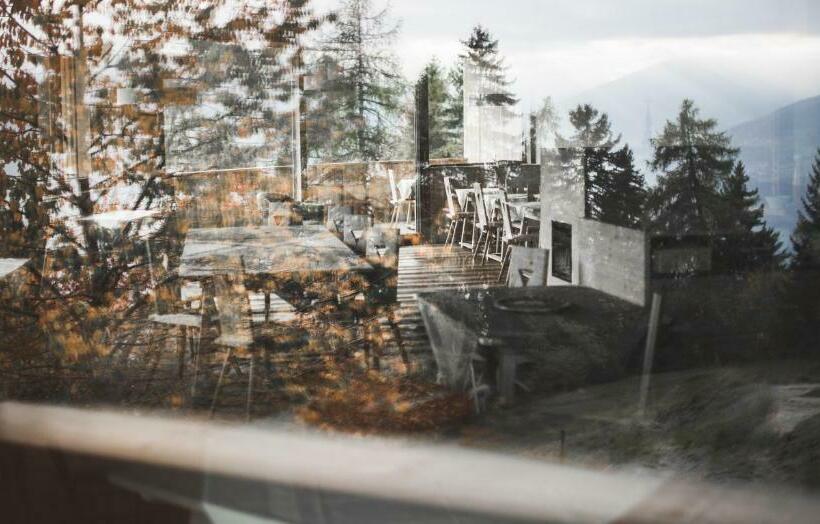 Семейный Номер Вид на Горы, Einäugl Briol