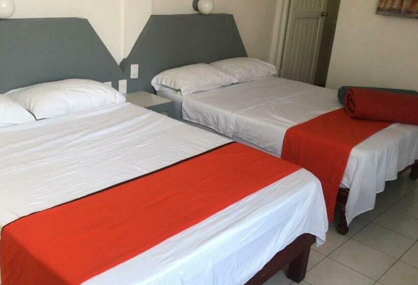 اتاق استاندارد با 2 تخت دوبل, Posada Jardín Aguascalientes