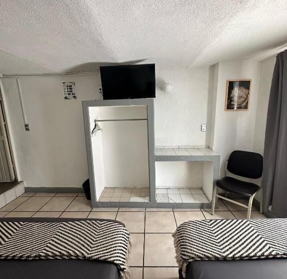اتاق استاندارد با 2 تخت دوبل, Posada Jardín Aguascalientes