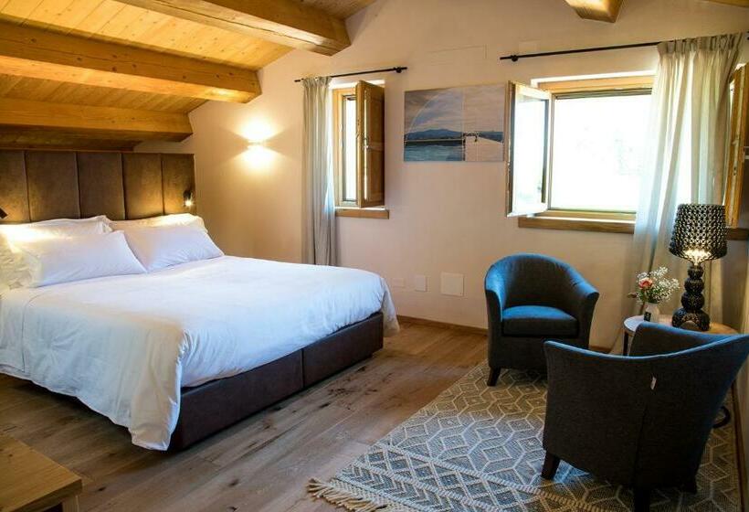 Президентский Люкс, Aura Relais