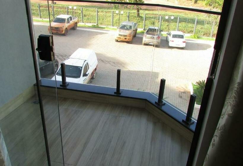 غرفة قياسية, Maria Marias Park