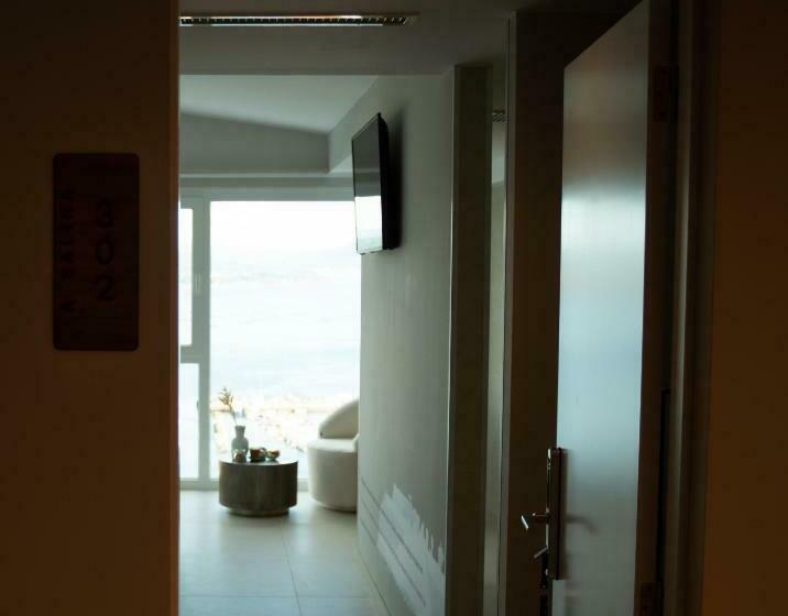 اتاق استاندارد با چشمانداز دریا, Otantus