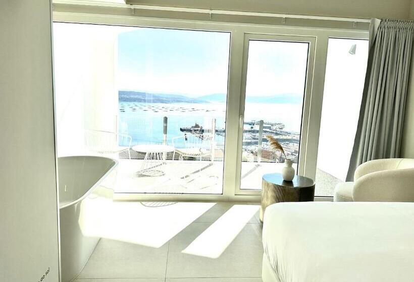 اتاق استاندارد با تخت بزرگ, Otantus