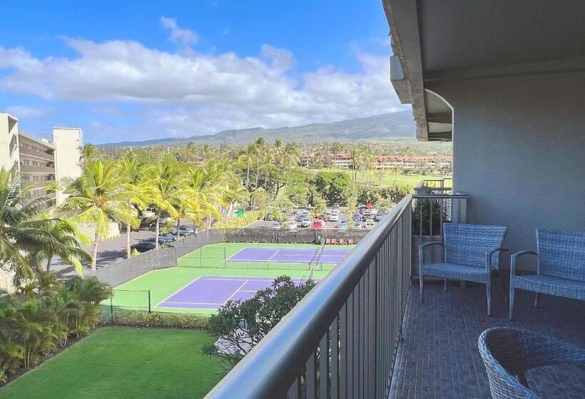 Апартаменты 1 Спальня Вид на Море, Maui Westside Presents: Whaler 420   Best Location In Kaanapali Beach