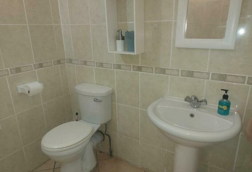 דירת חדר בקומת קרקע, 3 Ocean Breeze