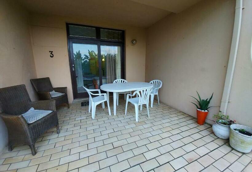 דירת חדר בקומת קרקע, 3 Ocean Breeze