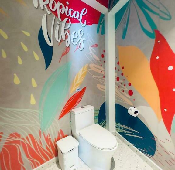 סוויטה משפחתית, Nomadic Design