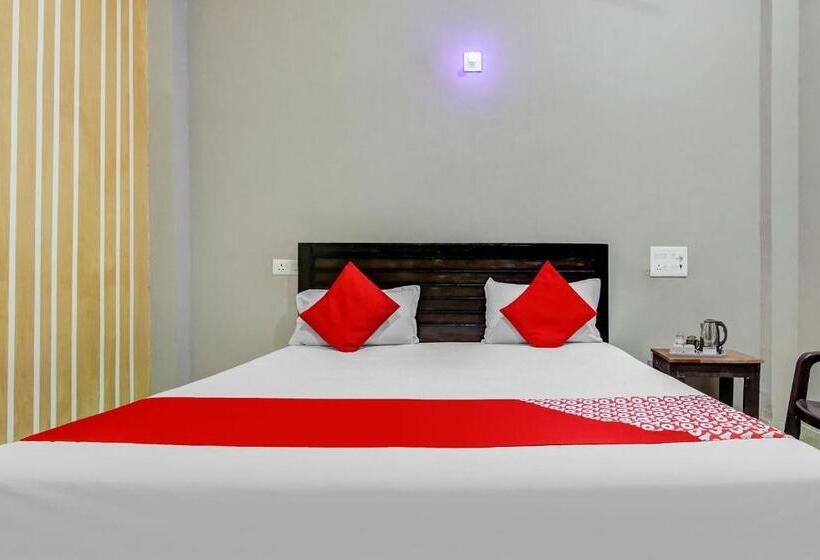 Habitació Triple Clàssica, Flagship Hotel Moon Paradise Inn