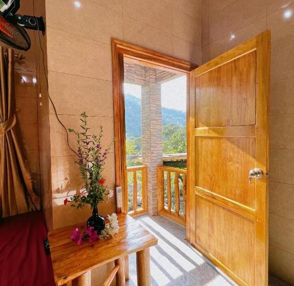 اتاق استاندارد با تخت بزرگ, A Sính Homestay