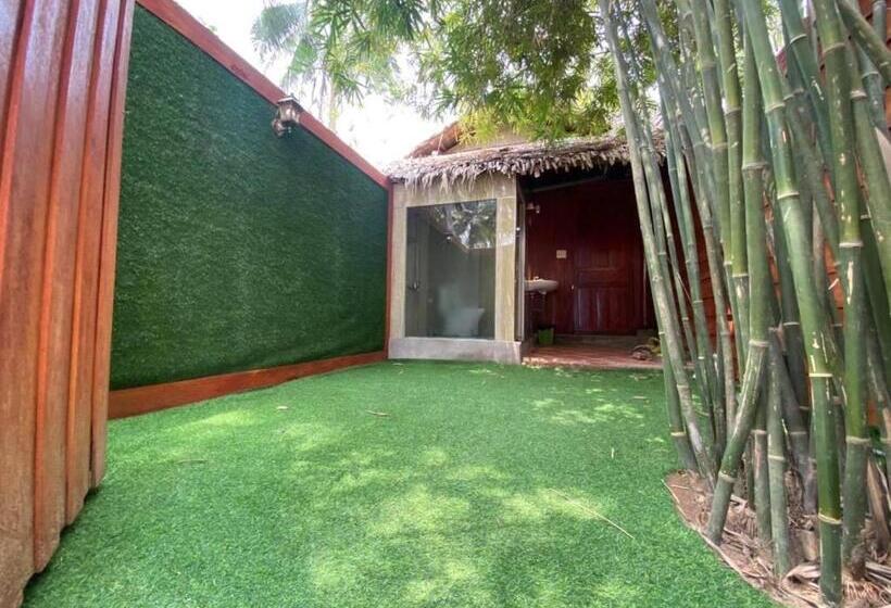 اتاق لوکس, Bungalow   Homestay Làng Bè