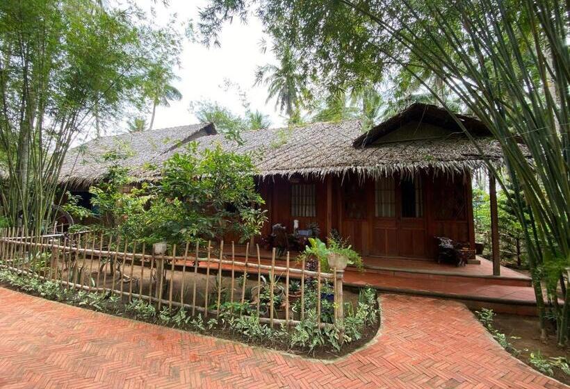 اتاق لوکس, Bungalow   Homestay Làng Bè