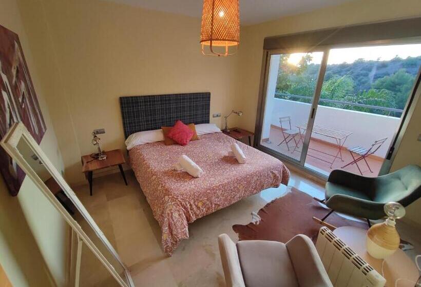 سوییت جونیور لوکس, Villa Aguilas Club Guest House
