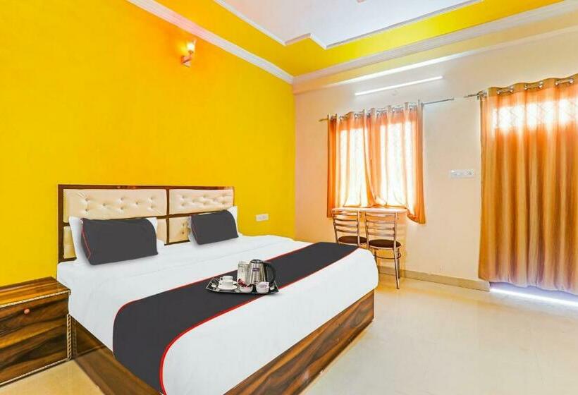Трехместный Номер Классика, Collection O Sundaram Resort