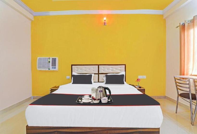 Трехместный Номер Классика, Collection O Sundaram Resort