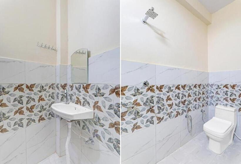 غرفة كلاسيكية ثلاثية, Collection O Sundaram Resort