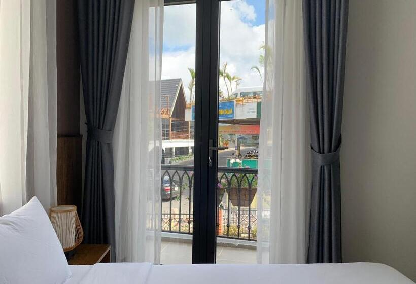 اتاق استاندارد با بالکن, đồi Mây Tuyết