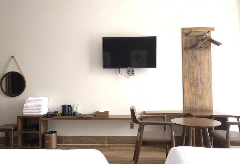 اتاق استاندارد چهارنفره با بالکن, đồi Mây Tuyết