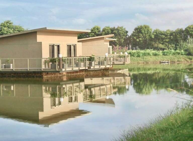 Номер Стандарт Вид на Озеро, Life At Repose  Lake Villas Resort & Club