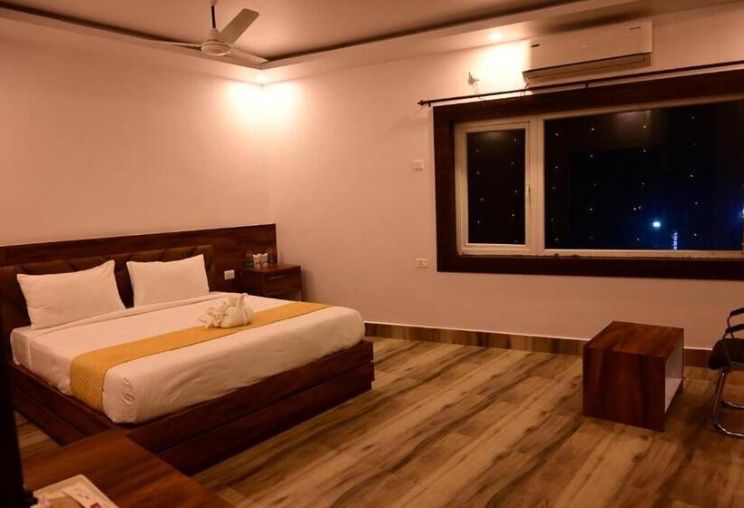 חדר סופריור, Atithi