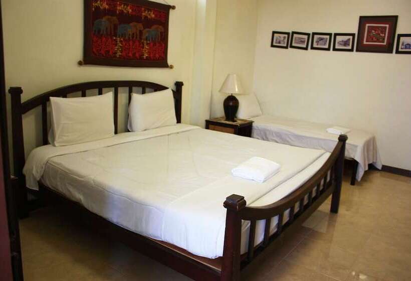 Трехместный Номер Superior, โรงแรมตีฆ้อง   Tri Gong