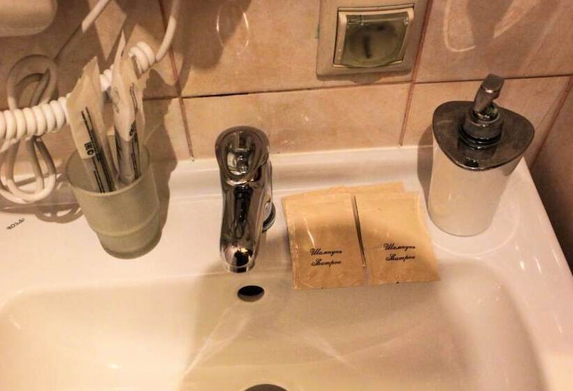 اتاق استاندارد با بالکن, Alexandria Vnukovo