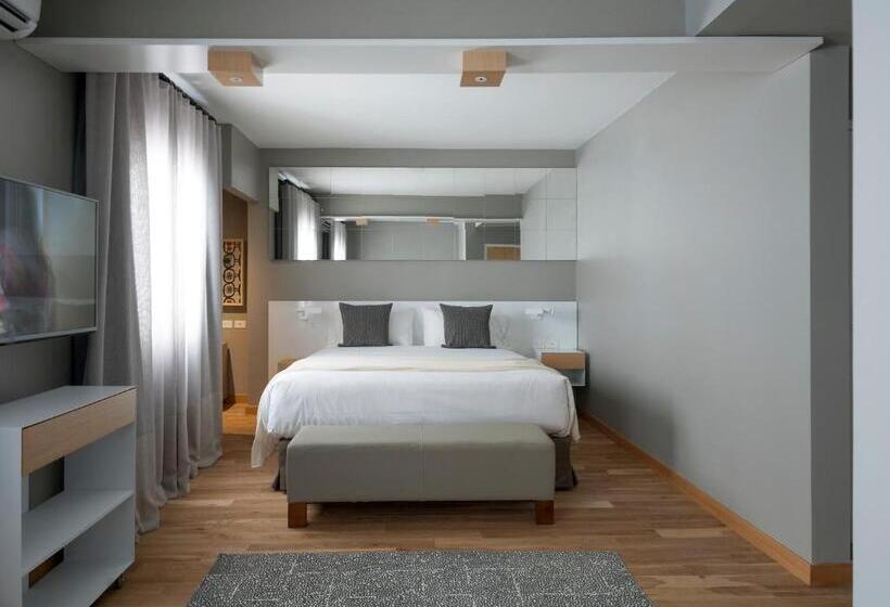 اتاق سوپریور, Arenales