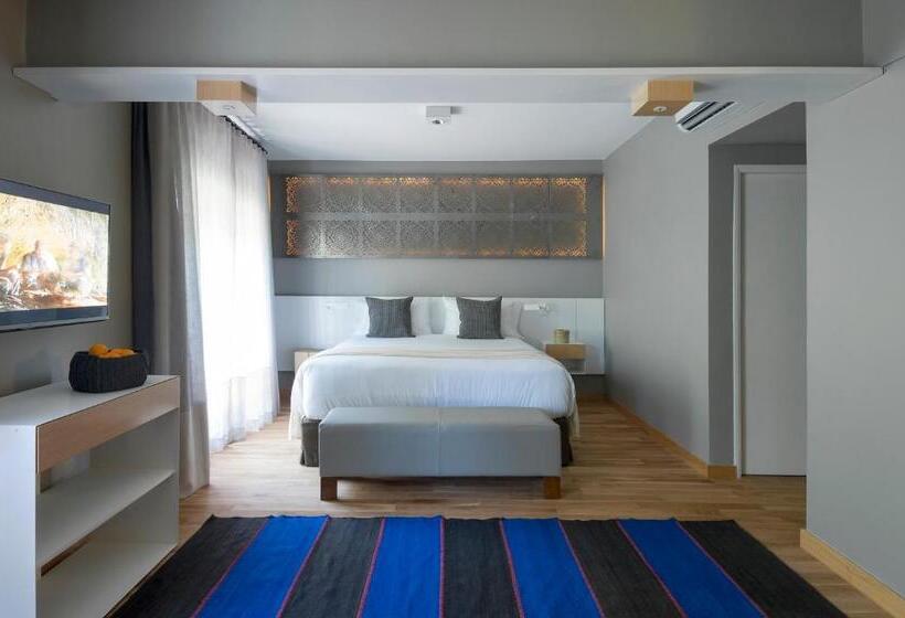 اتاق سوپریور, Arenales