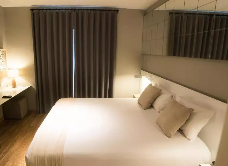 استودیوی استاندارد, Arenales