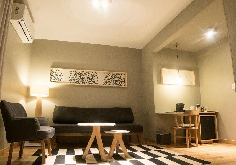 اتاق اجرایی, Arenales