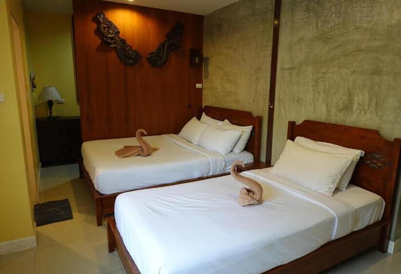 Трехместный Номер Deluxe, Baan Baramee House