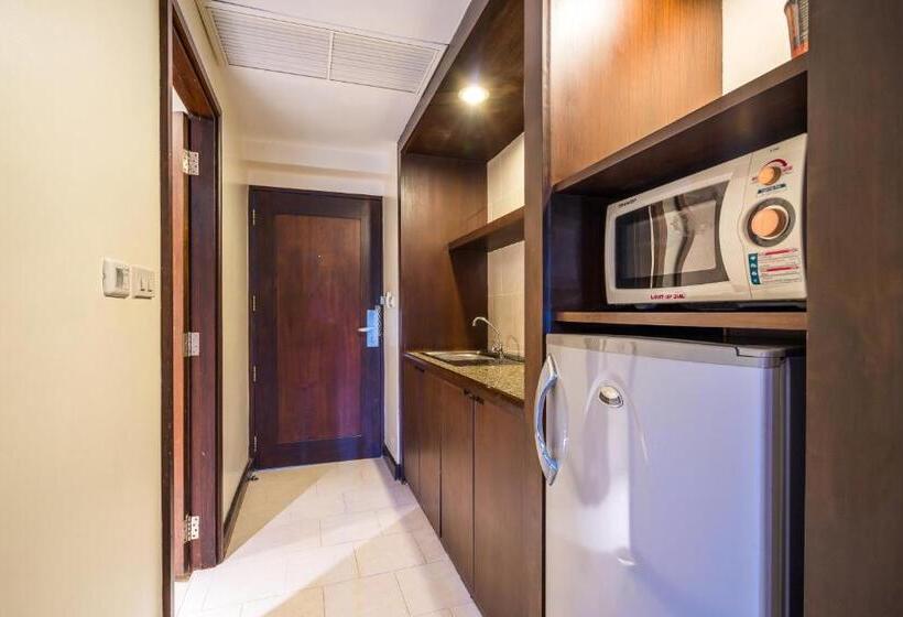 استودیو استاندارد با تراس, Baan Suwantawe