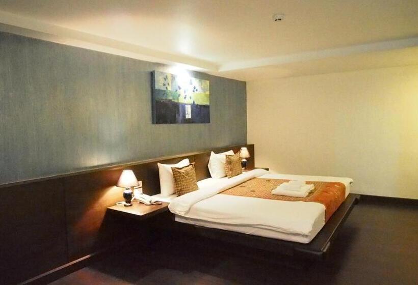 استودیوی استاندارد, Baan Suwantawe