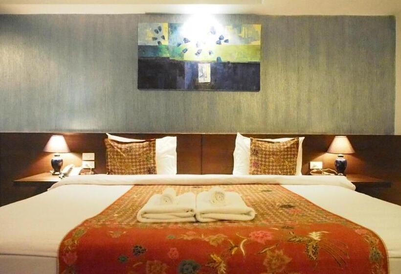 Monolocale Standard, Baan Suwantawe