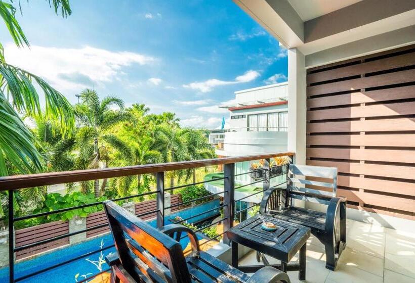 Monolocale Standard con Terrazza, Baan Suwantawe
